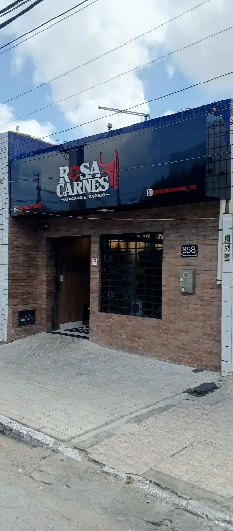 Rosa Carnes